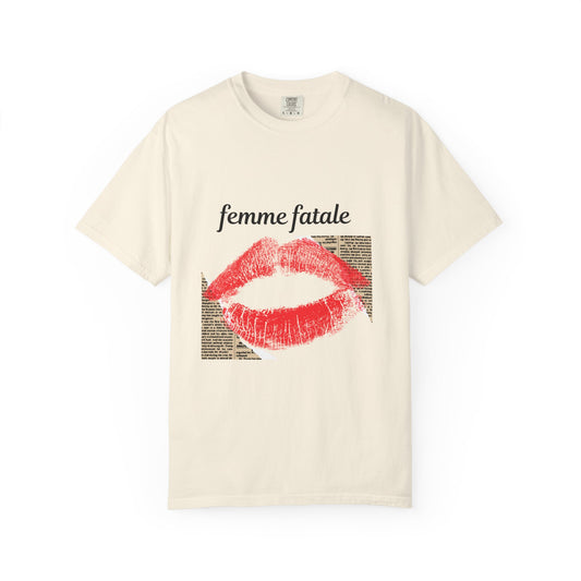Femme Fatale Kiss T-Shirt